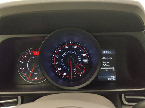 Used 2023 Hyundai Elantra SEL FWD image 23