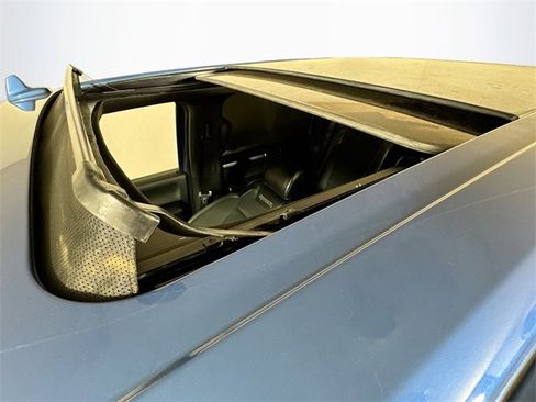 Used 2019 Ford F150 Raptor w/ Equipment Group 802A Luxury image 20