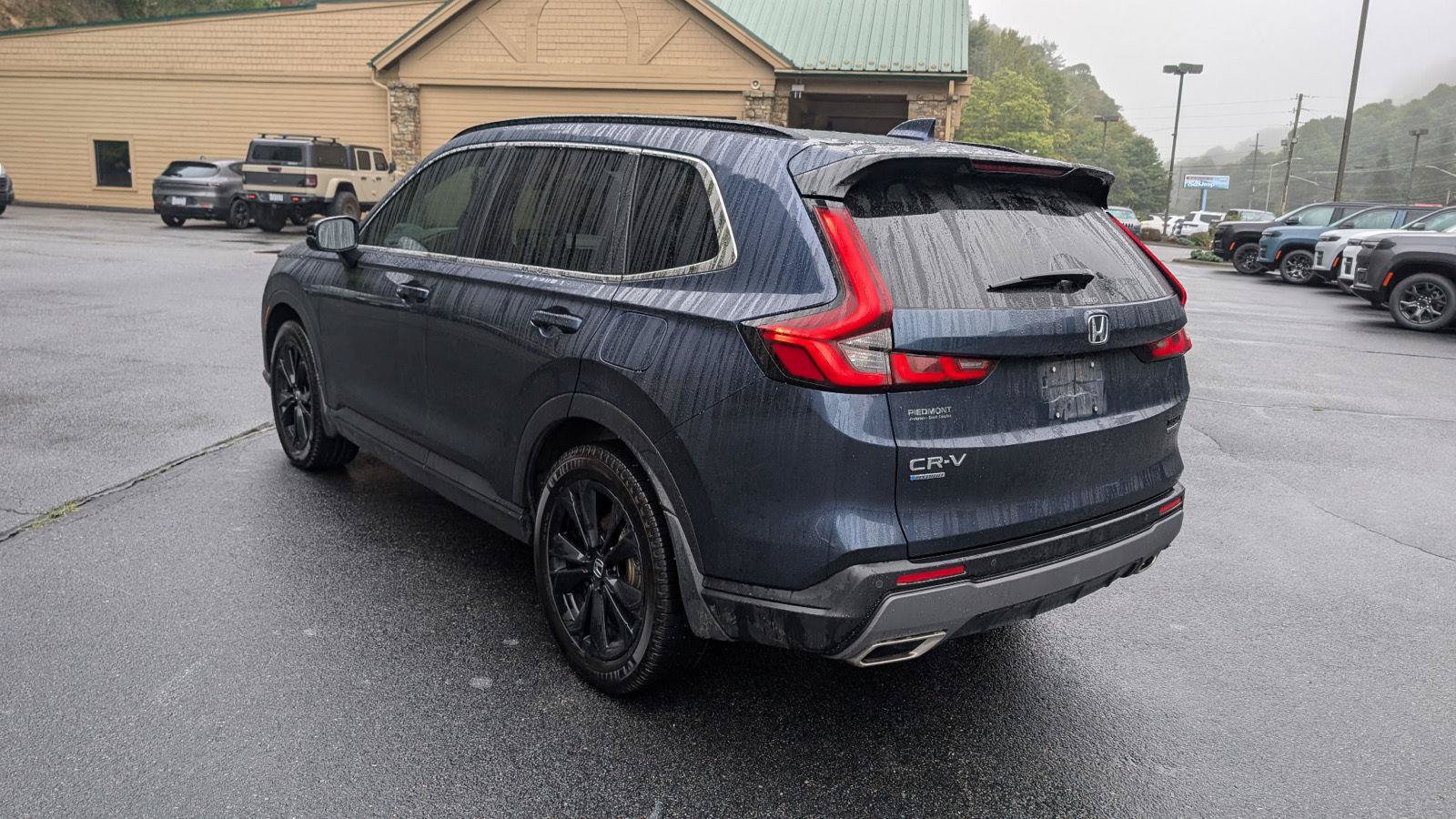 Used 2025 Honda CR-V Sport Touring image 38