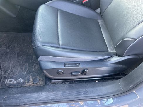 Used 2023 Volkswagen ID.4 S image 20