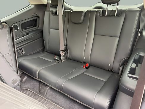 Used 2026 Subaru Ascent Touring AWD/4WD image 18