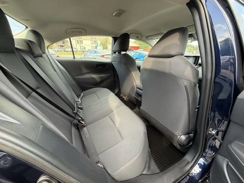Used 2022 Toyota Corolla LE image 18