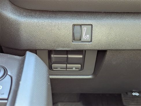 New 2026 Chevrolet Colorado LT w/ LT Convenience Package image 25