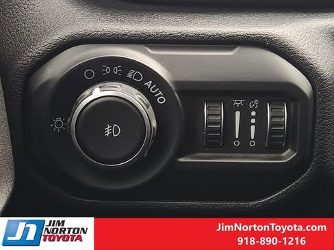 Used 2020 Jeep Wrangler Unlimited Sport AWD/4WD image 22