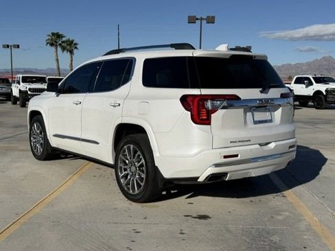 Used 2023 GMC Acadia Denali w/ Denali Ultimate Package image 3