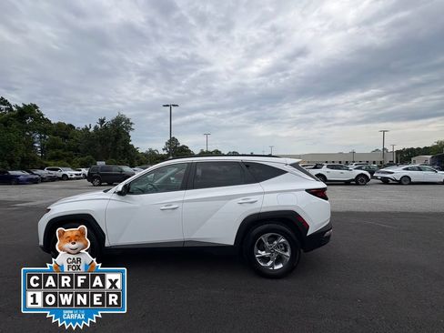 Used 2024 Hyundai Tucson SEL FWD image 2