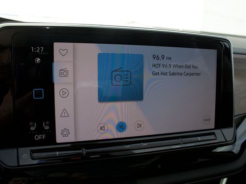 New 2026 Volkswagen Atlas SE image 22