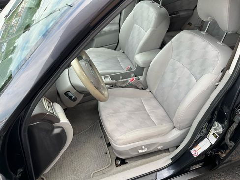 Used 2010 Subaru Forester 2.5X Premium AWD/4WD image 23