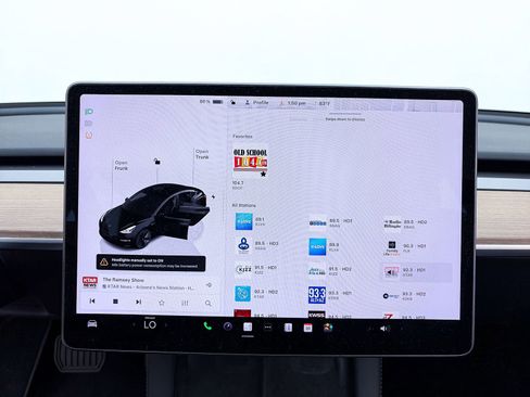 Used 2023 Tesla Model 3 Standard Range image 20