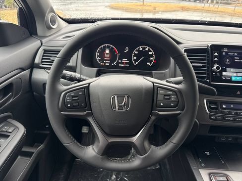Certified 2026 Honda Ridgeline Sport image 21