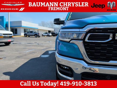 Used 2025 RAM 1500 Big Horn AWD/4WD image 10