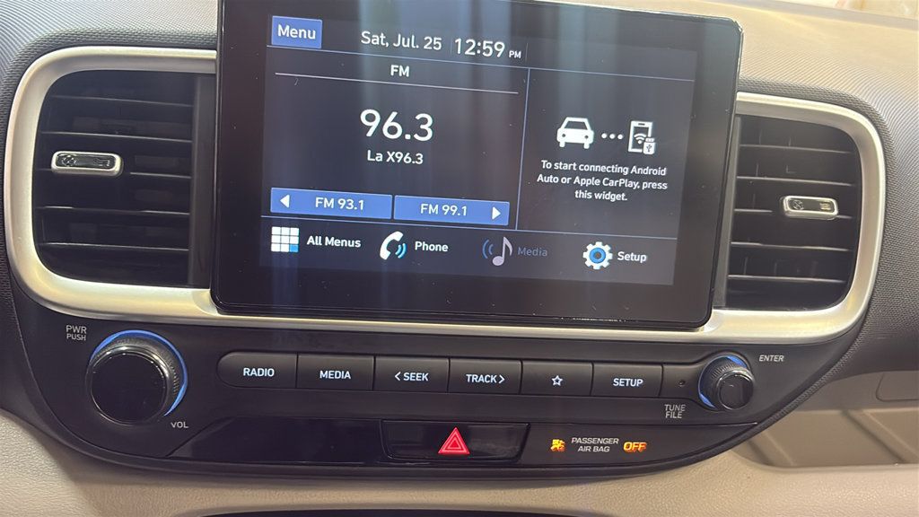 Used 2022 Hyundai Venue SEL w/ Cargo Package FWD image 20