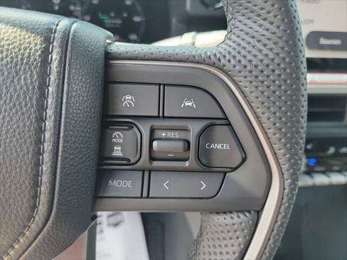 Certified 2026 Toyota Tacoma Limited AWD/4WD image 26