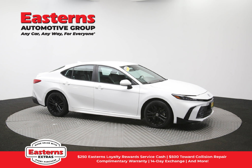 Used 2025 Toyota Camry SE FWD image 49