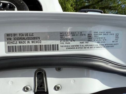 New 2025 RAM 2500 Laramie image 37