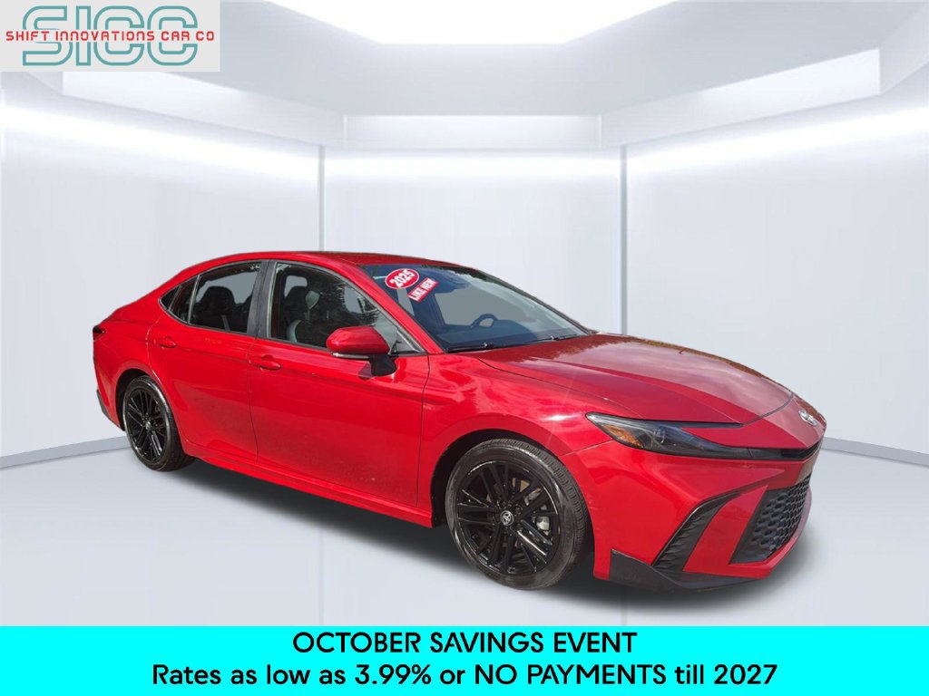 Used 2025 Toyota Camry SE FWD image 7
