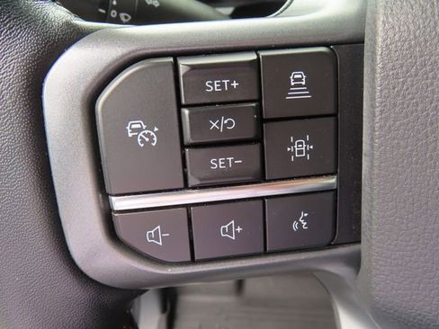 Used 2022 Ford F150 Lightning Lariat AWD/4WD image 19
