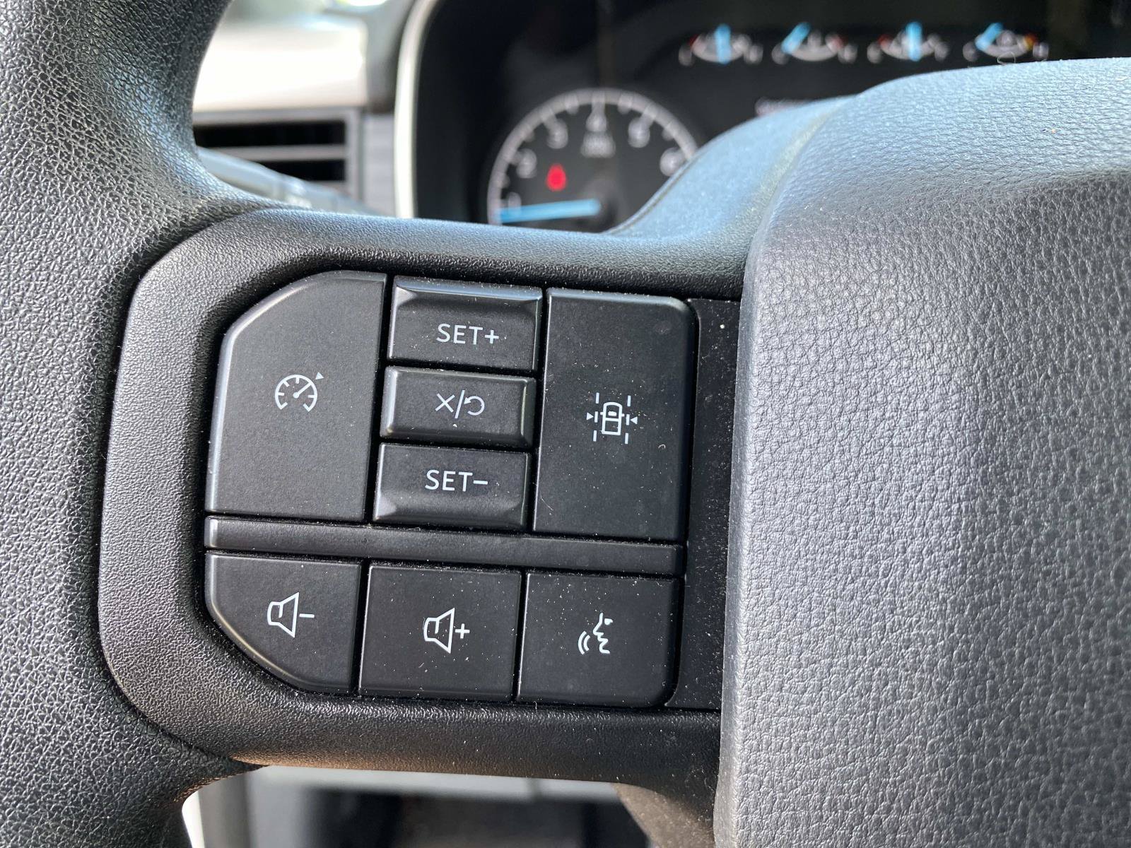 Used 2021 Ford F150 XLT AWD/4WD image 19