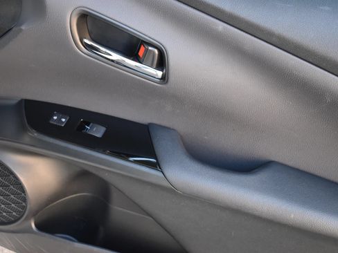 Used 2022 Toyota Prius LE FWD image 24