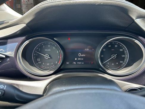 Certified 2021 Buick Encore GX Preferred w/ Cold Weather Comfort Package FWD image 20