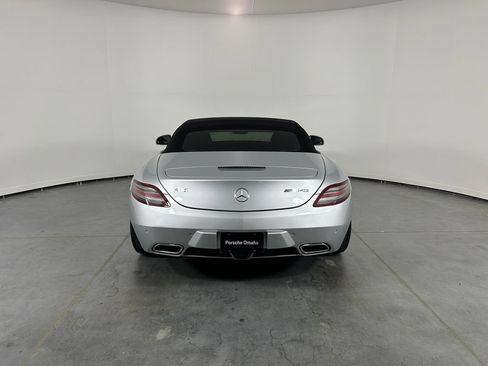 Used 2012 Mercedes-Benz SLS AMG Roadster image 6