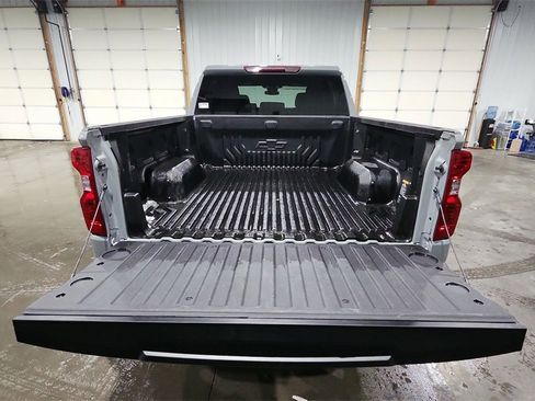 Used 2024 Chevrolet Silverado 1500 LT image 27
