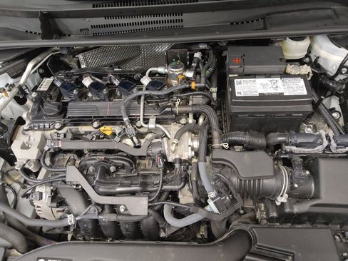 Used 2024 Toyota Corolla LE FWD image 30