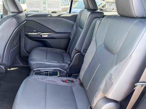 Certified 2025 Lexus TX 350 AWD w/ Technology Package image 17