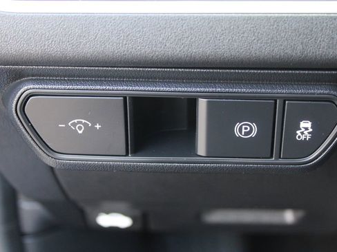 Certified 2025 Kia K4 FWD image 23