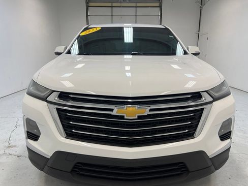 Used 2023 Chevrolet Traverse LT FWD image 13