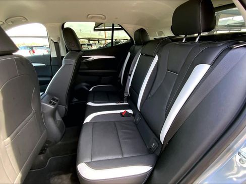 Certified 2025 Buick Envision Sport Touring image 19