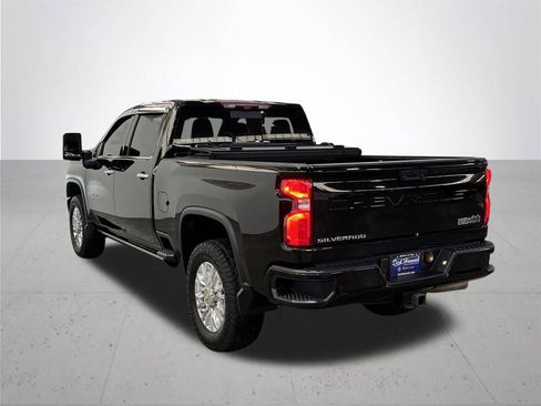 Certified 2023 Chevrolet Silverado 3500 High Country w/ Z71 Off-Road Package image 15