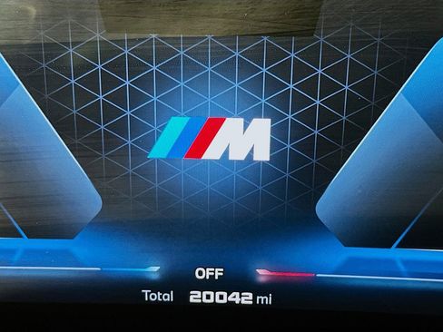 Used 2025 BMW X5 M60i image 15