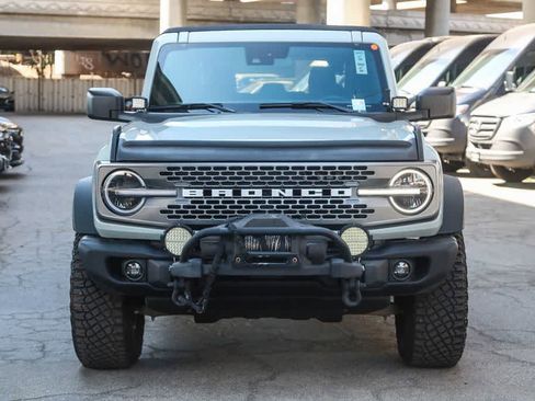 Used 2022 Ford Bronco Badlands w/ Sasquatch Package image 2