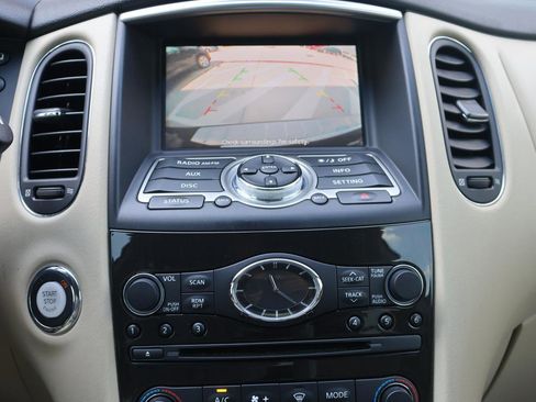 Used 2017 INFINITI QX50 2WD image 40