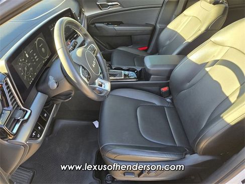Used 2024 Kia Sportage SX image 10