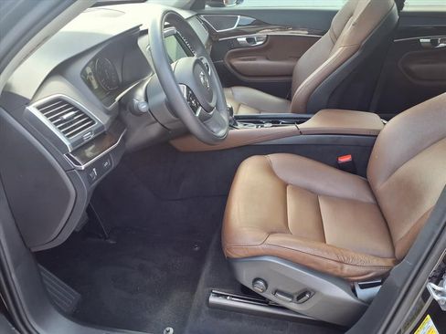 Used 2019 Volvo XC90 T6 Momentum w/ Advanced Package image 14