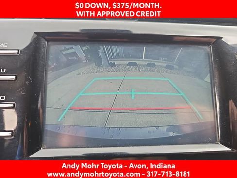 Used 2020 Toyota Camry SE FWD image 21
