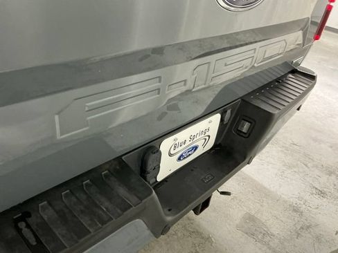 Used 2020 Ford F150 Lariat w/ Equipment Group 502A Luxury AWD/4WD image 7