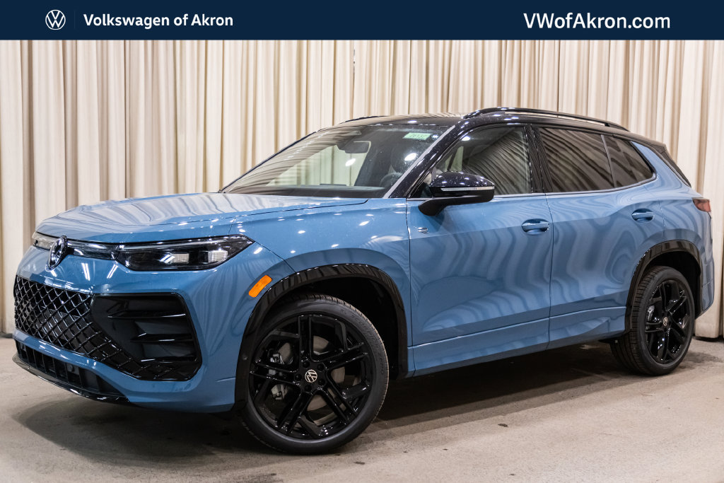 New 2026 Volkswagen Tiguan SE R-Line AWD/4WD image 2