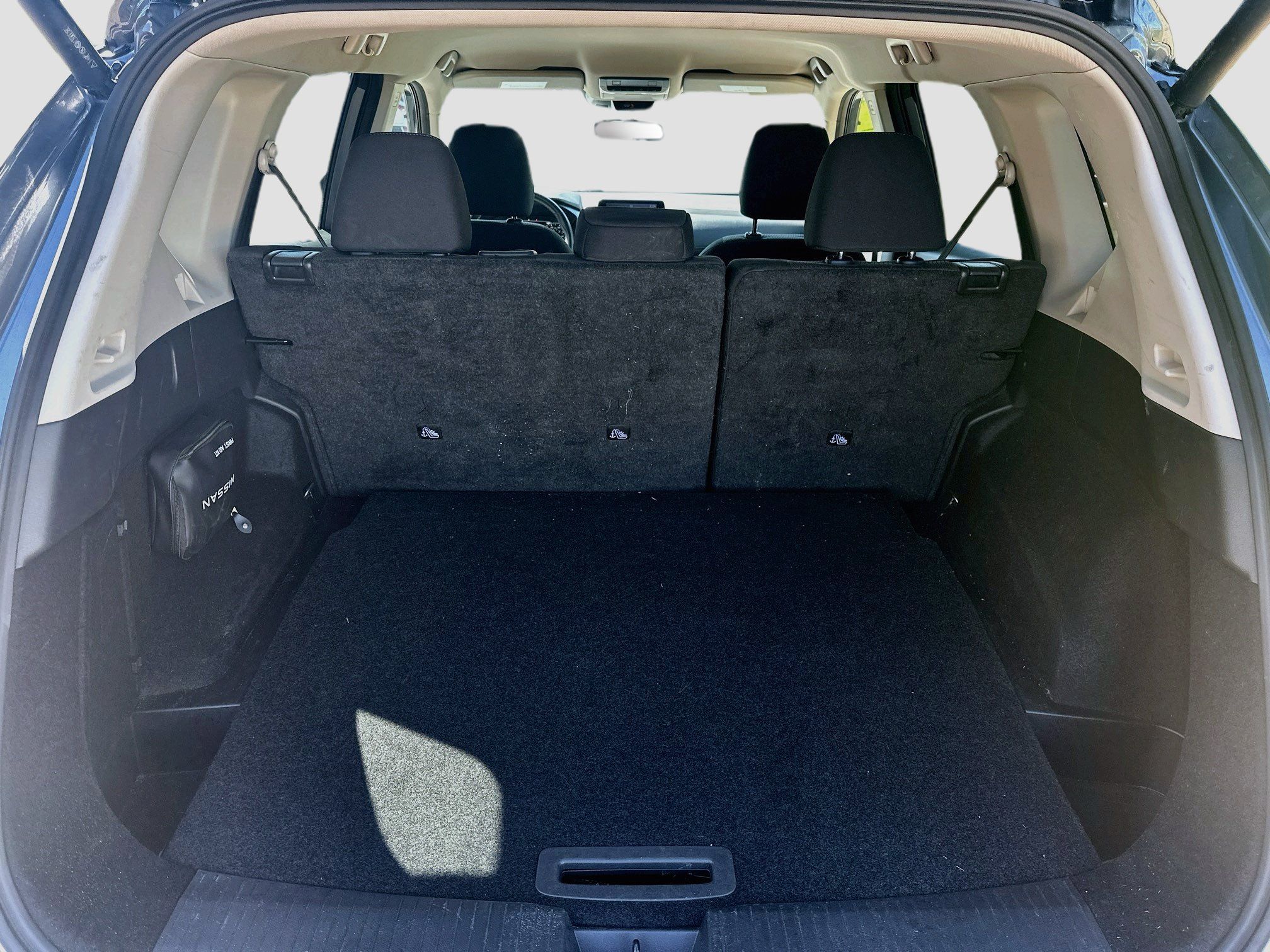 Used 2025 Nissan Rogue SV AWD/4WD image 27