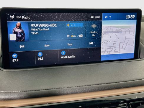 Used 2024 Acura MDX FWD w/ Technology Package image 21