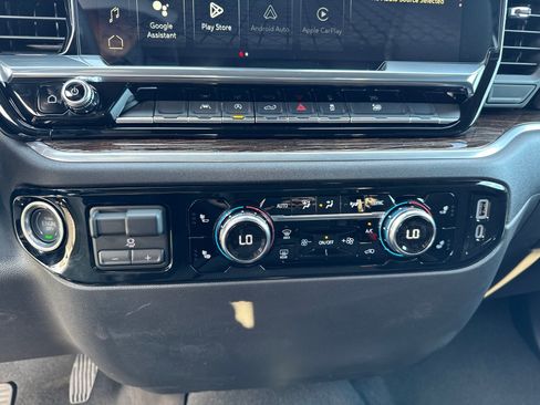 New 2026 GMC Sierra 1500 Elevation image 33