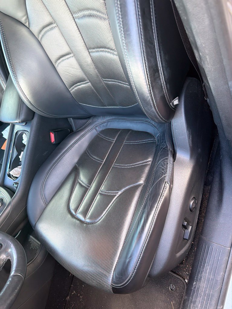 Used 2015 Chrysler 200 S w/ Navigation & Sound Group I FWD image 8