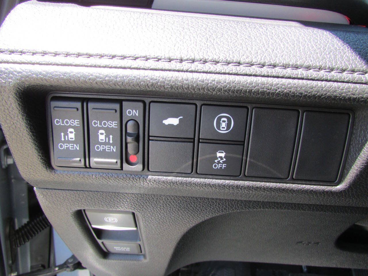 Used 2024 Honda Odyssey Sport image 24