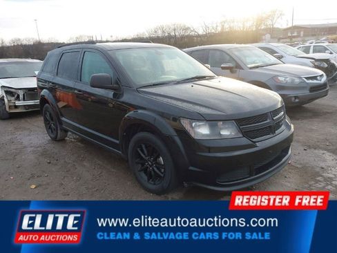 Used 2020 Dodge Journey SE w/ SE Popular Equipment Group image 1