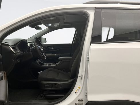 Used 2023 GMC Acadia SLE w/ Driver Convenience Package AWD/4WD image 8