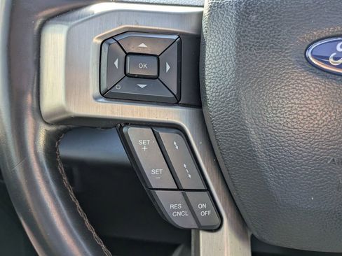 Used 2022 Ford F250 Platinum w/ FX4 Off-Road Package image 20