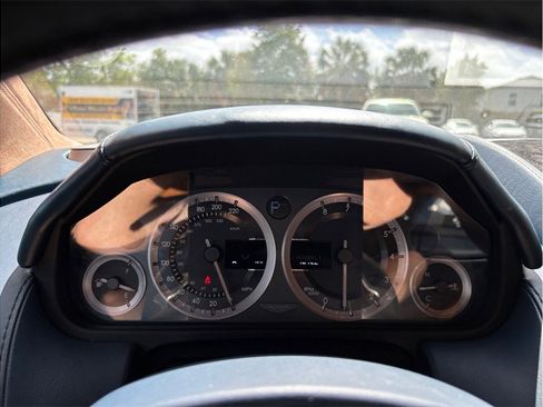 Used 2014 Aston Martin Rapide S image 23