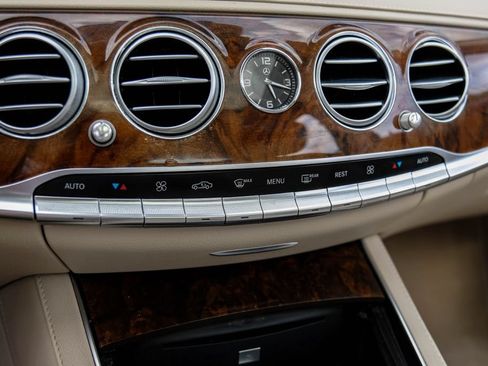 Used 2014 Mercedes-Benz S 550 Sedan image 30